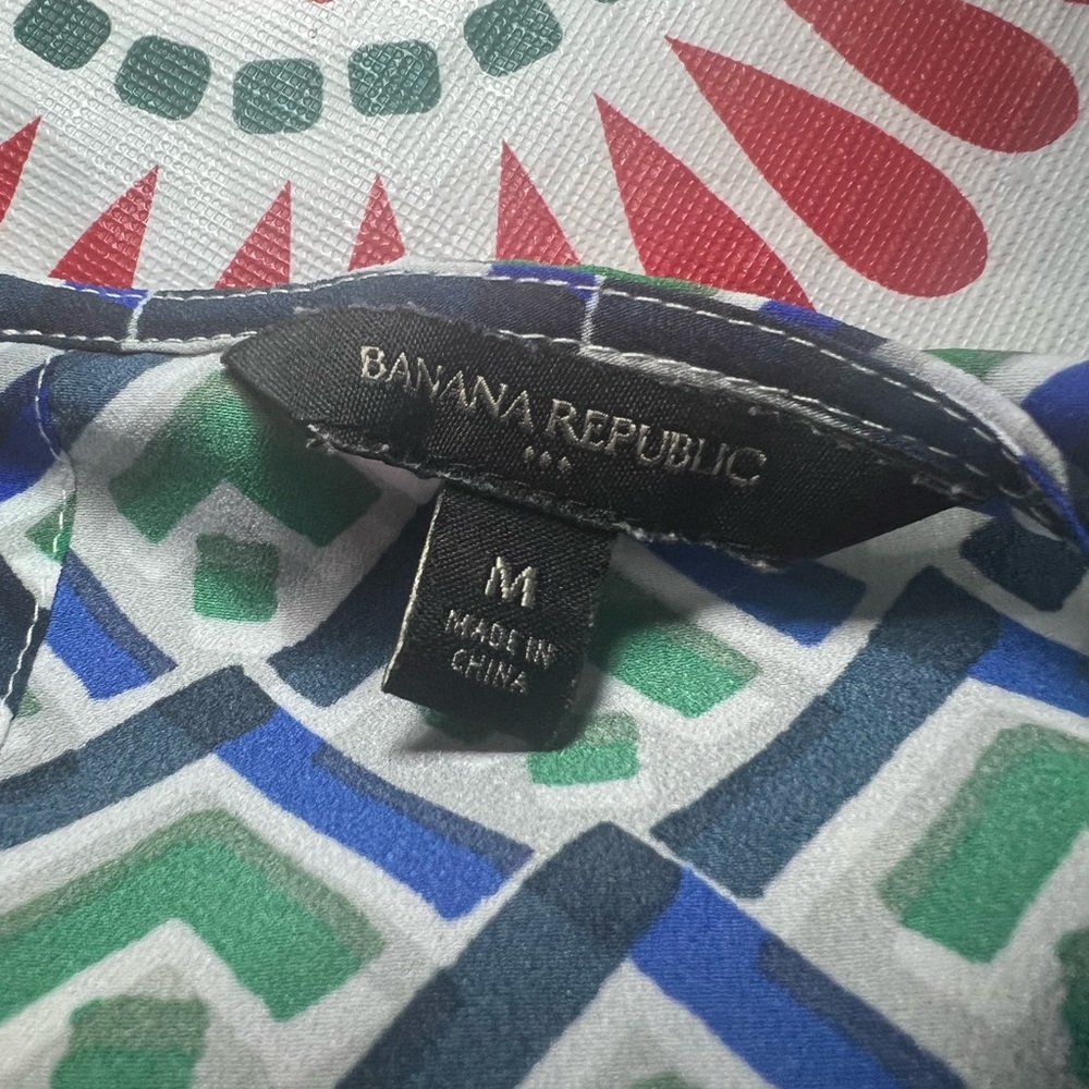 Banana Republic Women's Blue and Green Geometric Print Ruffle Sleeve Blouse - Picture 5 of 7